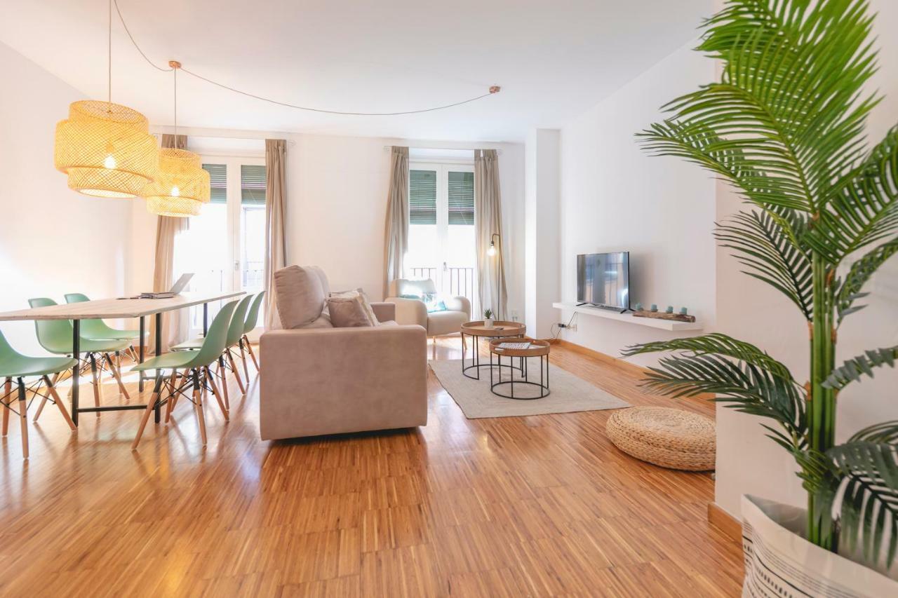 Appartement Bravissimo Sunset à Gérone Extérieur photo